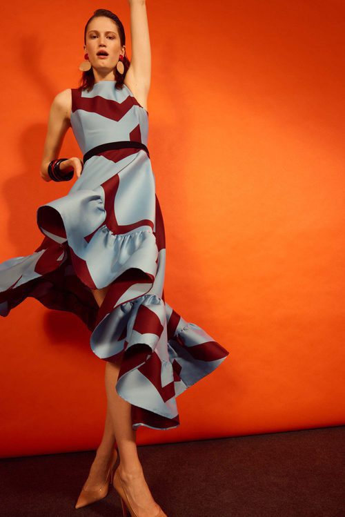 Vestido con volantes de la colección 'Heaven' de Dolores Promesas