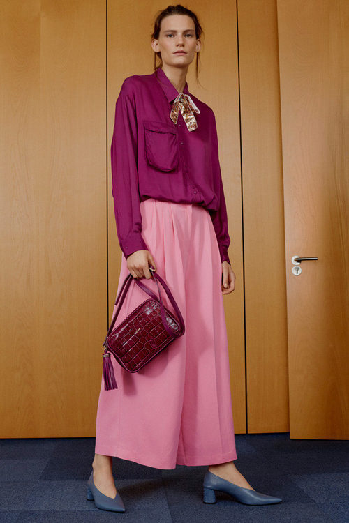 Pantalón palazzo rosa de Uterqüe otoño/invierno 2017/2018