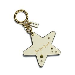 Llavero blanco 'Selena Star' de la colección 'Coach x Selena Gomez'