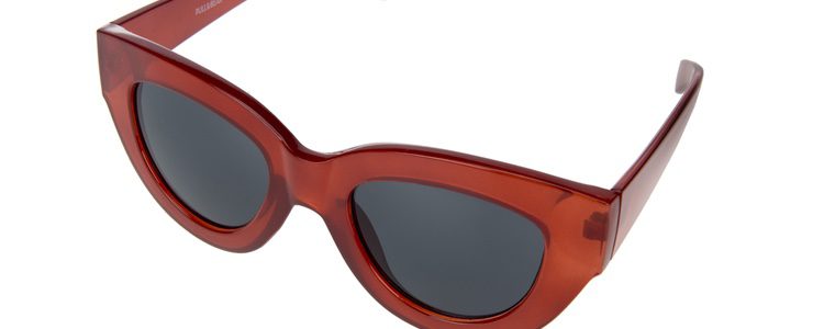 Gafas de sol de ojo de gato rojas de la colección de Pull&Bear