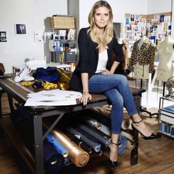 Heidi Klum en el atelier preparando su colección 'Heidi & The City'