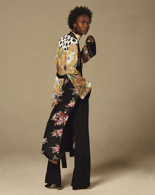 Batín de seda estampado de Zara otoño/invierno 2017/2018