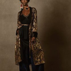 Pantalón palazzo de terciopelo de Zara otoño/invierno 2017/2018