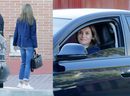 El look sporty chic con el que la Reina Letizia ha llevado a sus hijas al colegio