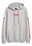 Sudadera gris con letras rojas de la colección de H&M con Justin Bieber