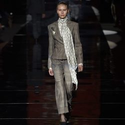 Traje de chaqueta de Roberto Verino otoño/invierno 2017/2018 en la Madrid Fashion Week