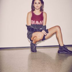 Foto promocional con la que Selena Gomez anuncia su colaboración con Puma 2017