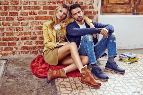 Bregje Heinen y Jesús Castro con botines marrones y azules de Refresh otoño/invierno 2017/2018