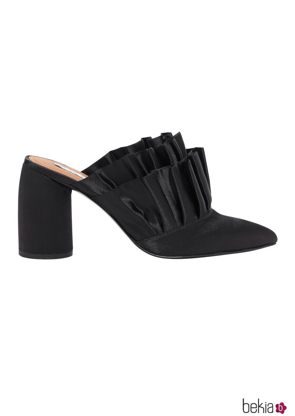Mules negros vuelo de la nueva colección & Other Stories otoño/invierno 2017/2018