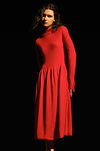 Vestido rojo de punto de la colección de Uniqlo sin costuras temporada otoño/invierno 2017/2018