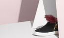 Botín negro de ante de pelo granate 'Skeany Viv' de Roger Vivier de otoño/invierno 2017