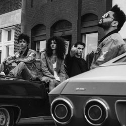 Prendas masculinas y femeninas en la colección 'Puma x Xo' de The Weeknd