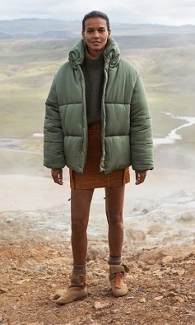 Anorak acolchado de mujer de la colección 'Committed' de Mango