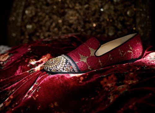 Mocasín con punta bordada de la colección cápsula de Christian Louboutin