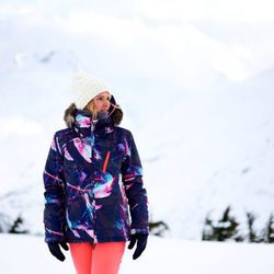 Prendas femeninas de la colección de Snow 2017 de Roxy
