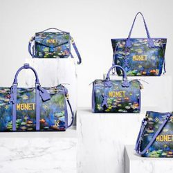 Distintos bolsos con diseño de la pintura MONET de la colección '#LVxKoons'