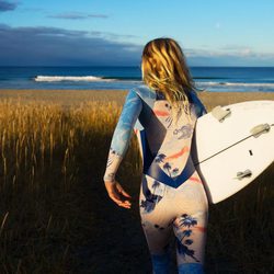 Campaña de la colección 'Pop Surf' de Roxy