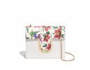 Bolso blanco de la colección pre-spring 2018 de Salvatore Ferragamo