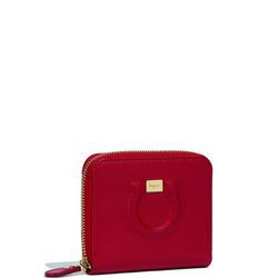 Monedero rojo de la colección pre-spring 2018 de Salvatore Ferragamo