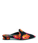 Chinelas de la colección pre-spring 2018 de Salvatore Ferragamo