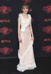 Natalia Dyer posando en la presentación de la segunda temporada de 'Stranger Things'
