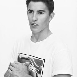 Marc Márquez con camiseta de su colección cápsula para Pull&Bear