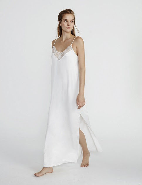 Camisón largo de la colección de lencería nupcial de Promise