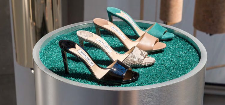Zapatos abiertos de tacón de Jimmy Choo de la temporada primavera/verano 2018