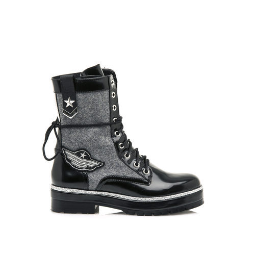 Bota negra y gris de la colección de SixtySeven FW17/18