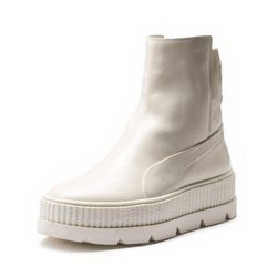 Bota blanca de Fenty Puma x Rihanna de la colección otoño/invierno 2017