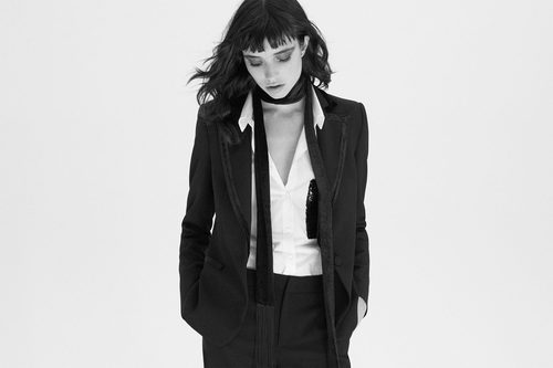 Blazer tipo smoking de la colección 'Night Out' de Zara