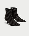 Botín de brillo de la colección 'Night Out' de Zara