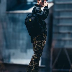 Prendas y accesorios militar de la colección 'Puma x XO' de otoño/invierno 2017/2018 por The Weeknd