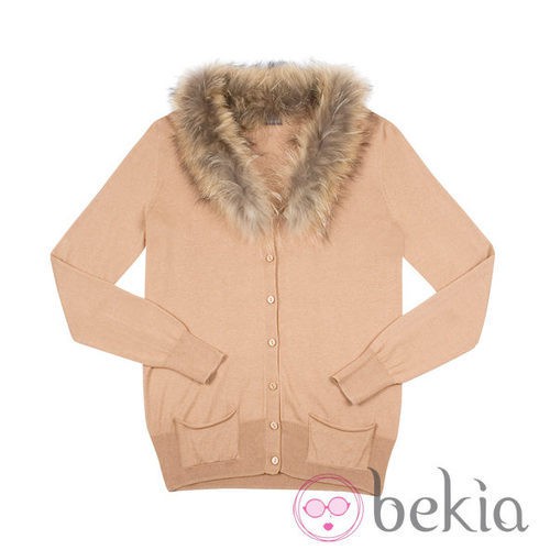 Chaqueta de punto camel de la colección otoño/invierno 2011/2012 de Guitare