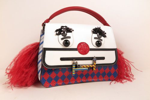 Bolso de mano de la colección cápsula Tod's circus diseñada por Anna Dello Russo
