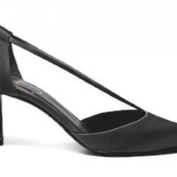Zapato de tacón negro de Roger Vivier de la colección especial de Navidad 2017/2018
