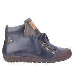 Botas infantiles azules de la colección de Pikolinos otoño/invierno 2017