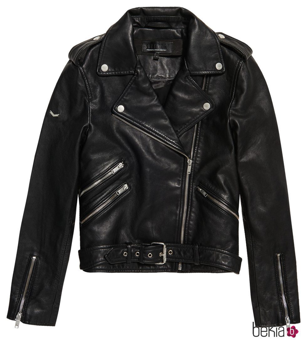 Chaqueta de cuero femenina de Superdry de la colección otoño/invierno 2017