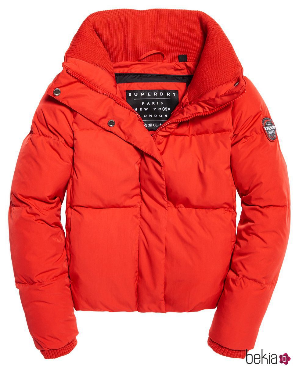 Plumas de mujer de Superdry de la colección otoño/invierno 2017
