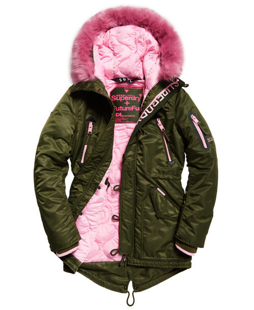 Parka verde femenina de Superdry de la colección otoño/invierno 2017