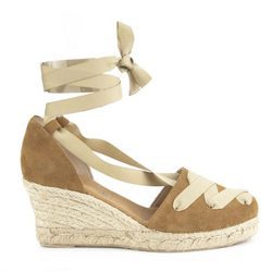 Cuñas con cordones de la colección Primavera-Verano 2018 de Merkal Calzados