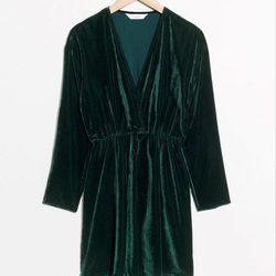 Vestido verde de & Other Stories de la colección 'Celebration 2017'