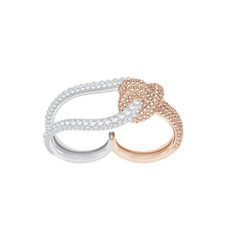 Anillo doble 'Lifelong' con diseño de nudo de la colección 'Dia de San Valentín 2018' de Swarovski
