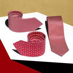 Corbatas de la colección Navidad 2017 de Salvatore Ferragamo