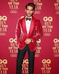 Jon Kortajarena con americana de terciopelo en premios hombre del año en Australia