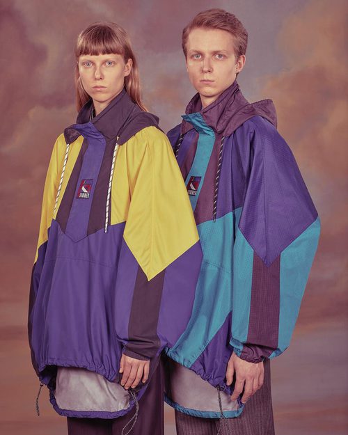 Chubasqueros de la firma Balenciaga de la temporada primavera/verano 2018