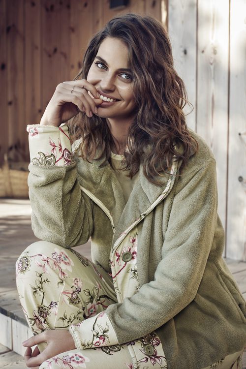 Pijama con chaqueta de Promise de la colección 'Pijama Party' para este invierno