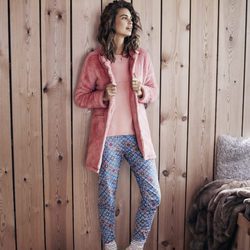 Pijama y chaqueta de Promise de la colección 'Pijama Party' para este invierno