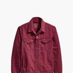 Cazadora vaquera roja para hombre de 'The Levi's Holiday 2017 Collection'