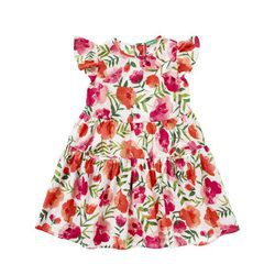 Vestido blanco con estampado de flores de la colección de Primavera 2018 de Benetton